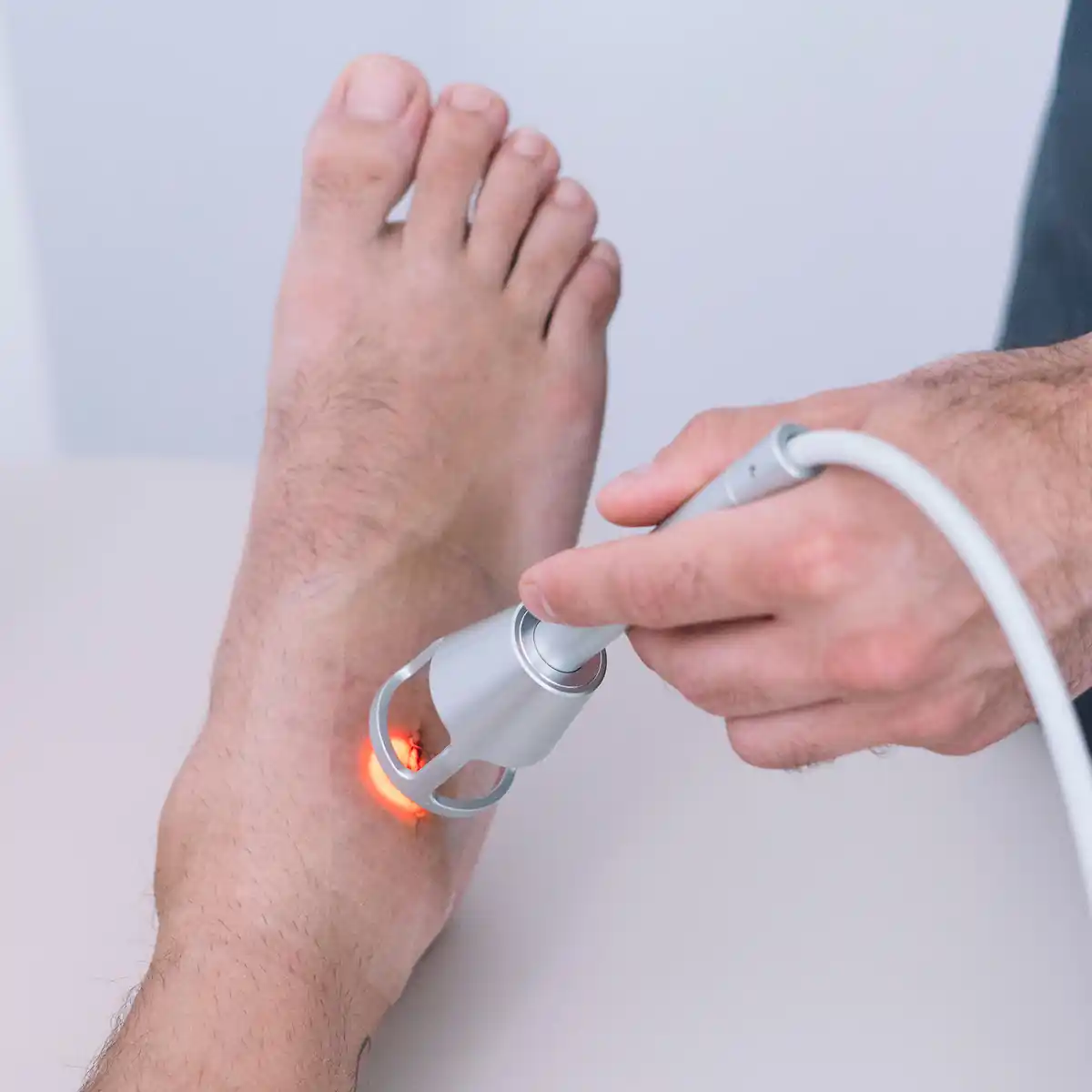 Laser therapy treatment for ankle pain